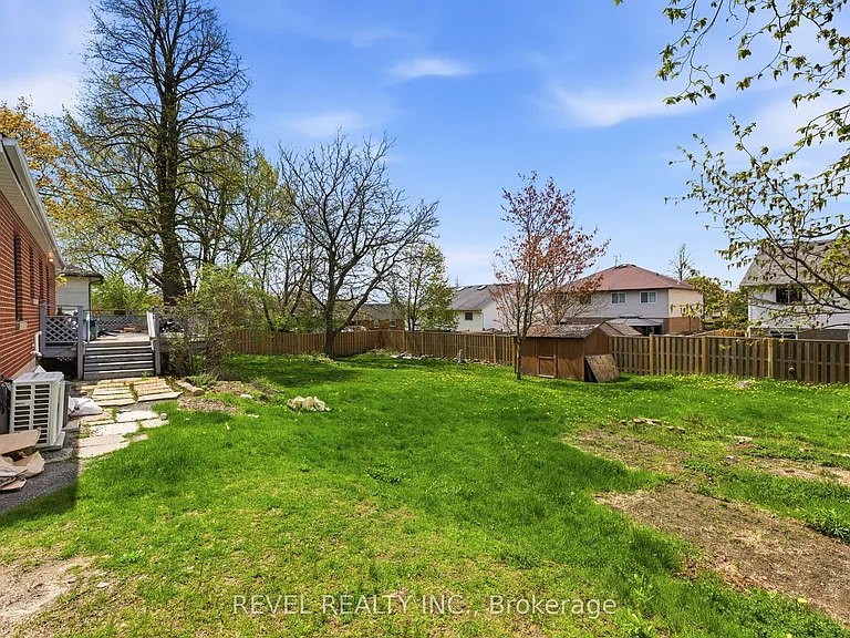 990 Harmony Rd N #MAIN — Photo 23