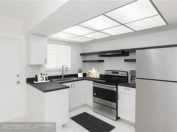 3rd image of 1125 NW 30th Ct APT 19