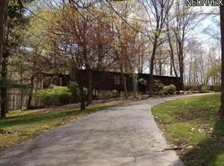 6877 Tanglewood Dr, Boardman, OH 44512