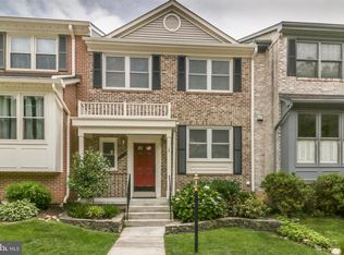 9017 Daum Ct, Springfield, VA 22153