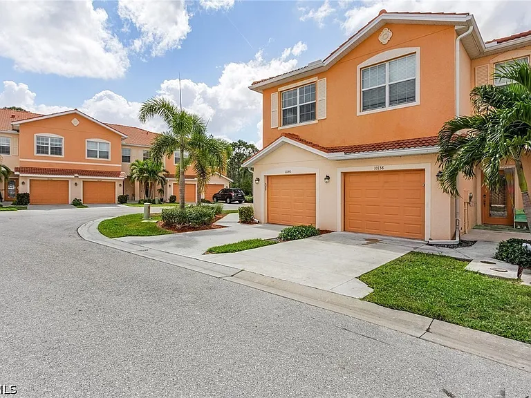 10140 Via Colomba Cir — Photo 22
