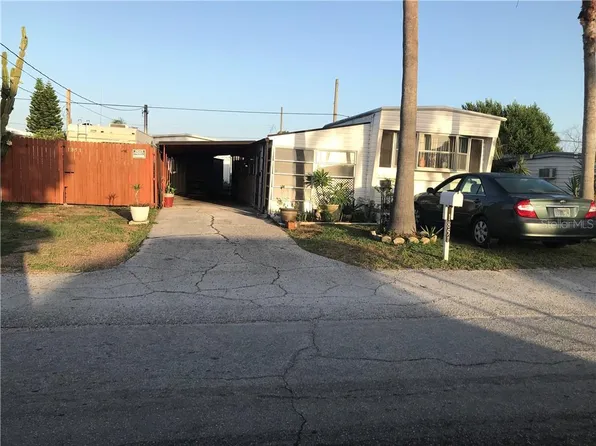 1851 Holiday Dr, Holiday, FL 34691