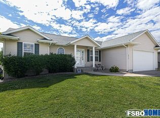 6518 Colorado Dr SW, Cedar Rapids, IA 52404