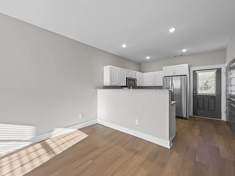 179 Wheeler Cir #504 — Photo 12