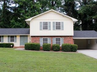 3932 Pinehurst Valley Dr, Decatur, GA 30034