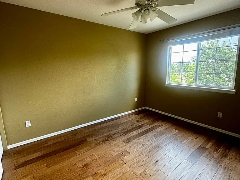 5302 Statute Dr — Photo 33