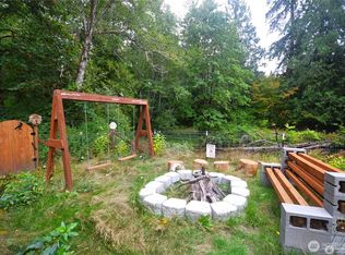 311 E Sherwood Creek Rd, Allyn, WA 98524