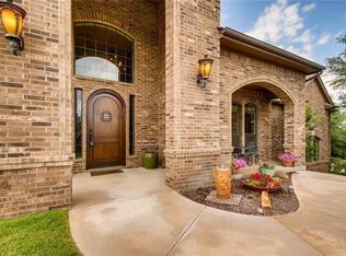 7100 La Cantera Dr, Fort Worth, TX 76108