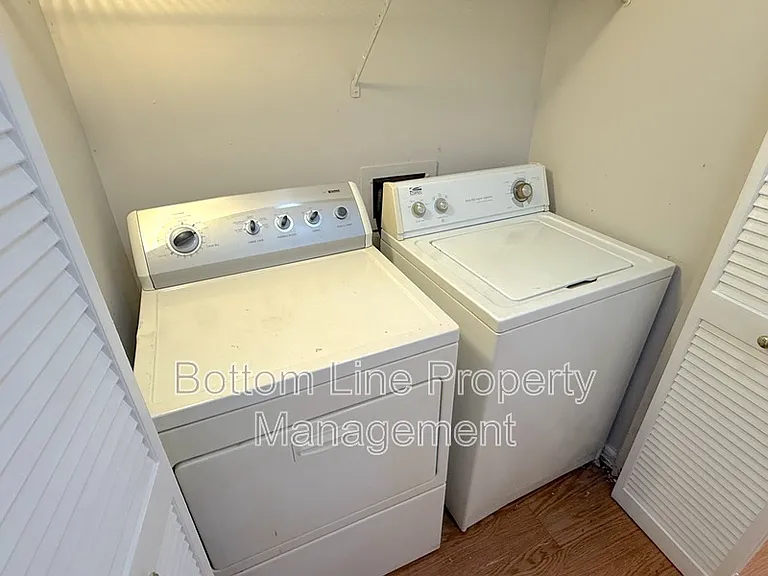 1831 J Julian Ln #D — Photo 8