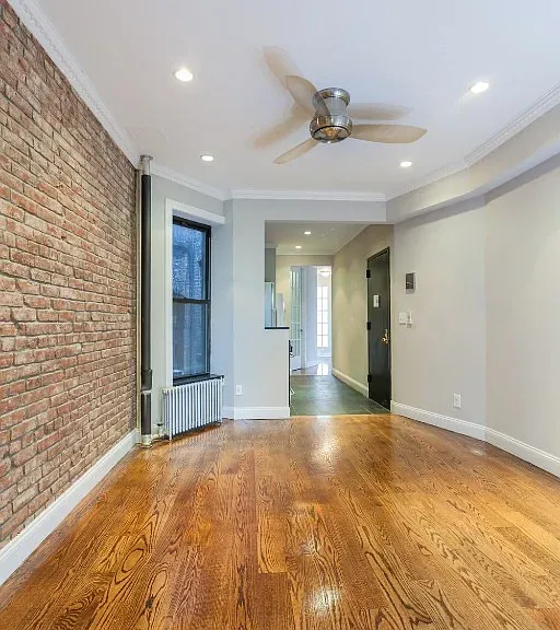 171 E 102nd St #4E — Photo 3
