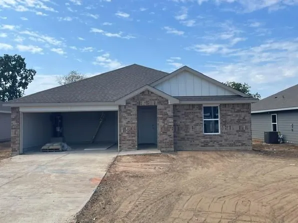 208 Paco Loop, Caldwell, TX 77836