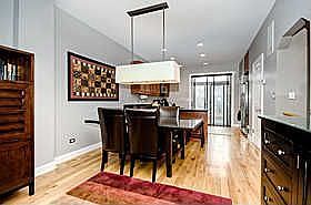 3rd image of 2816 W Dickens Ave