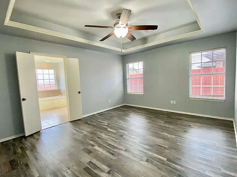 4805 Stag Horn Dr — Photo 8