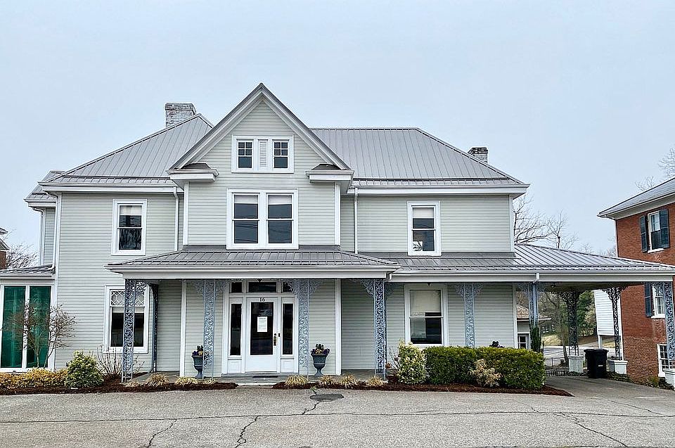 1st image of 16 Starling Ave