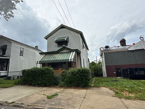 2nd image of 107 W 14th Ave