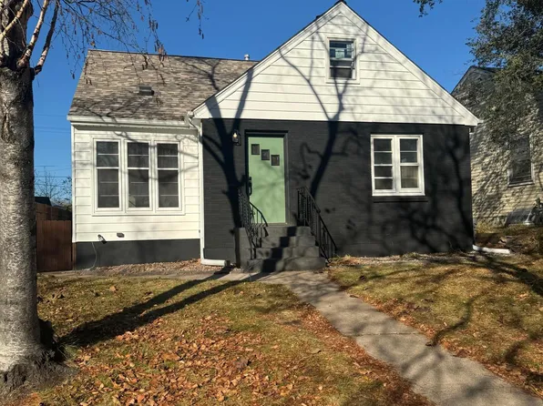 1501 Margaret St, Saint Paul, MN 55106