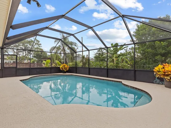 2179 SE Stargrass Street, Port St Lucie, FL 34984