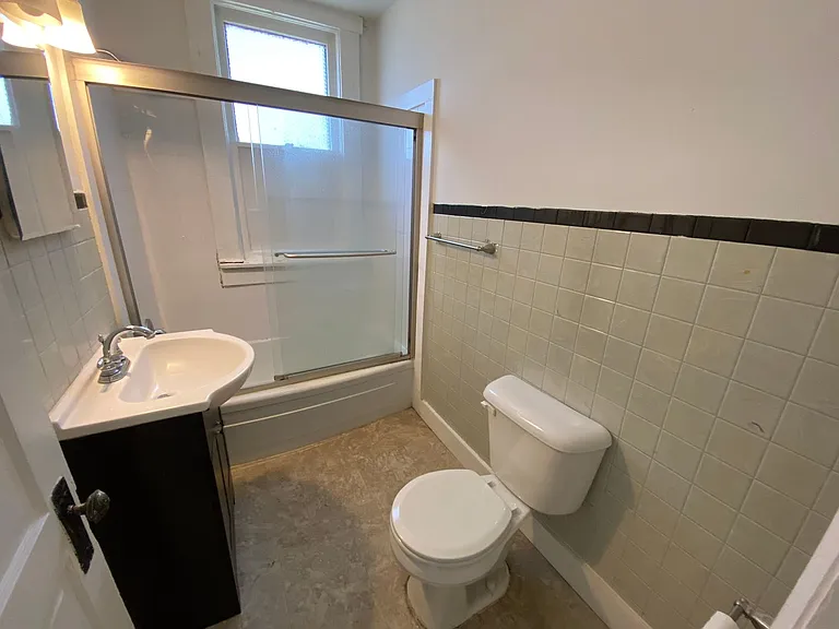 W 4th Ave 486 TNB — Photo 7