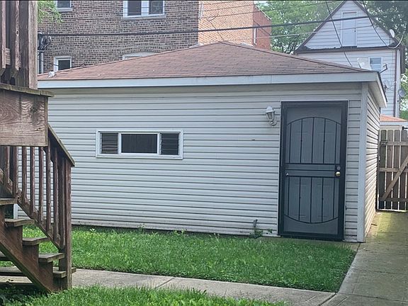 4th image of 7633 S Maryland Ave