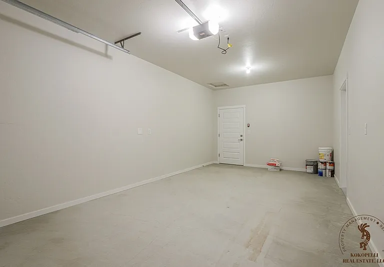 2454 Hamilton Rd #B — Photo 10