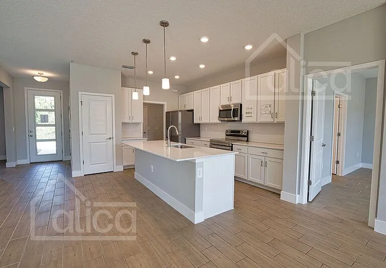1610 Rada Ln — Photo 14
