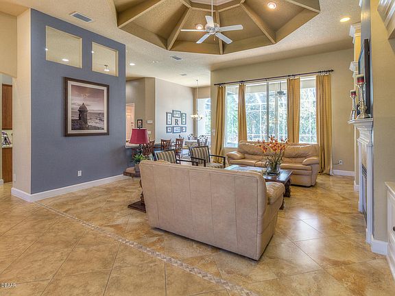 4th image of 6634 Merryvale Ln