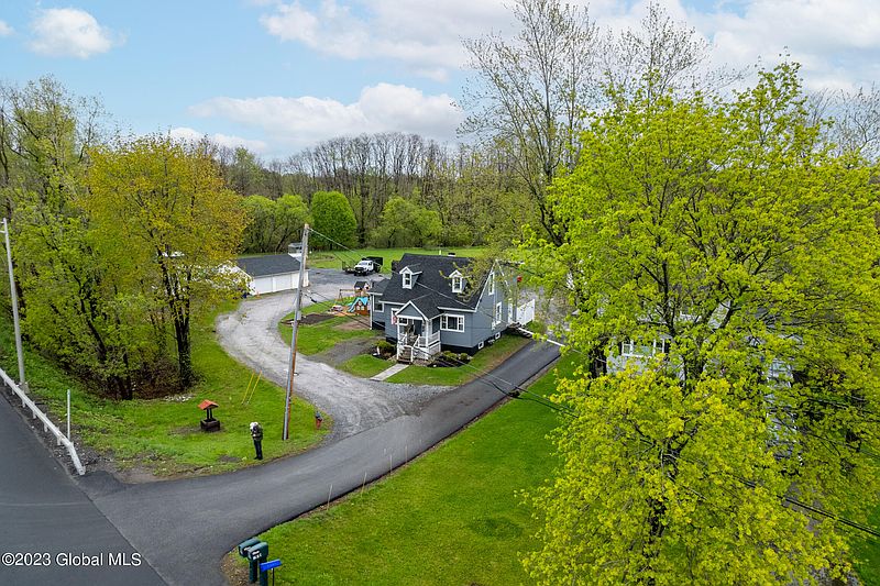 4th image of 771 Duanesburg Road