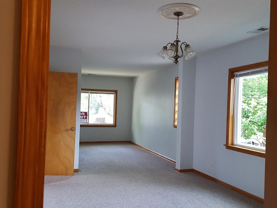 1st image of 5039 W Carmen Ave #1