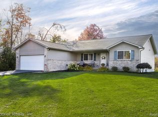 2905 Springborn Rd, East China, MI 48054