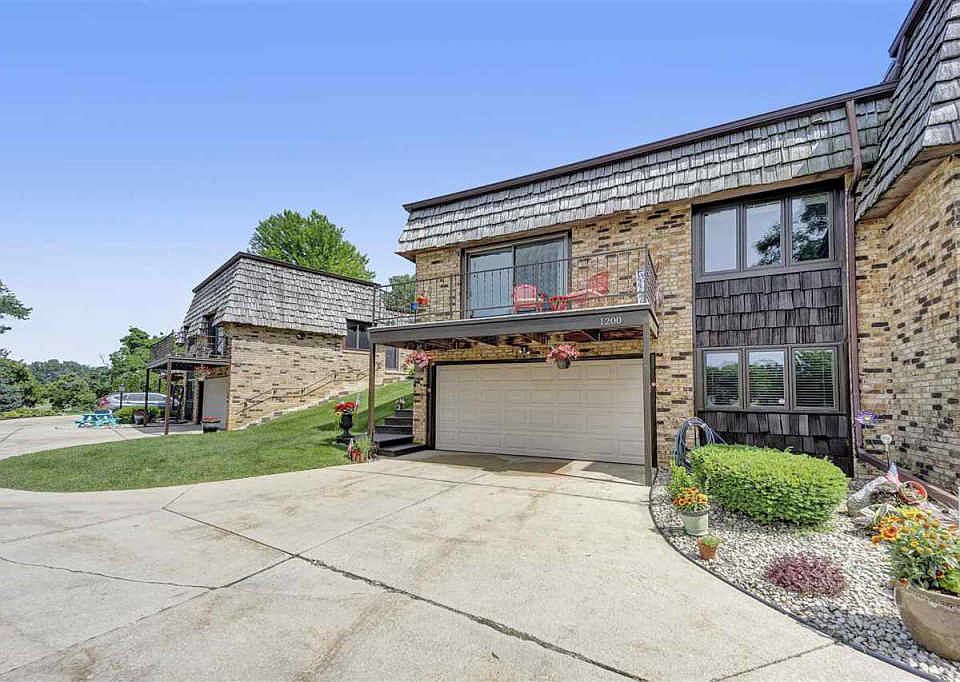 1st image of 1200 Mount Mary Dr