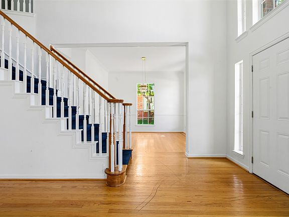 3rd image of 4620 Home Pl