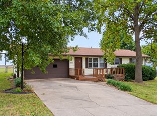 2647 W Truman St, Springfield, MO 65803