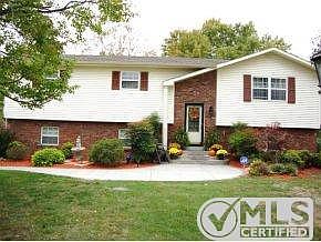 118 Hillview Dr.