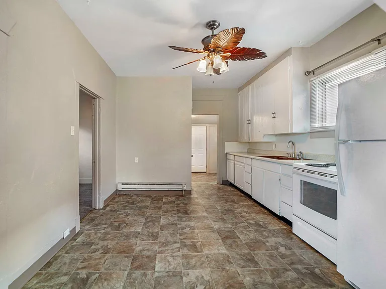 1843 Overland Ave — Photo 18