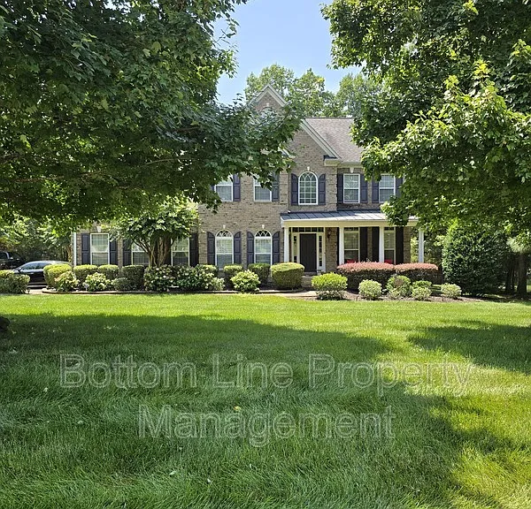 8045 Talcott Dr — Photo 5