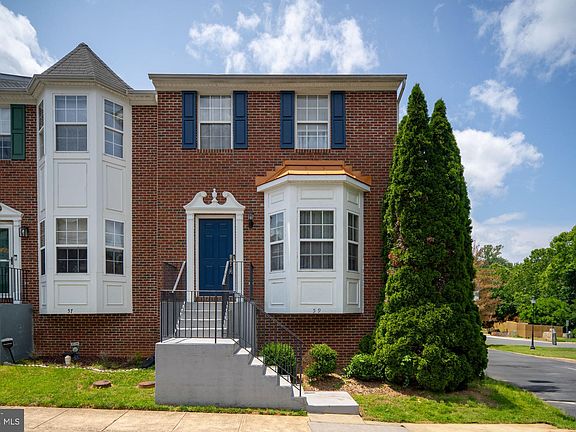 2nd image of 59 Townes Pl