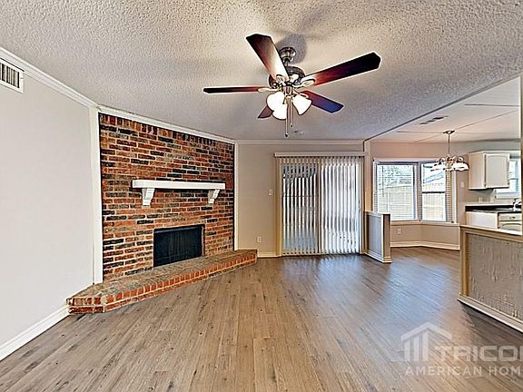 3rd image of 1000 Brook Hill Ln
