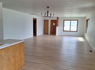 1405 N Meridian Rd, Meridian, ID 83642