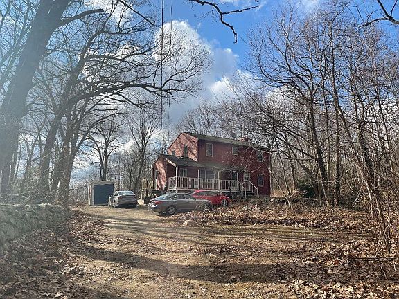 5th image of 966 Hartford Ave