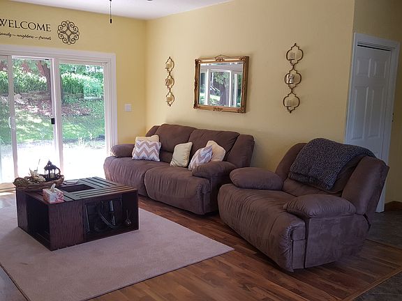 3rd image of W4436 Empire Dr