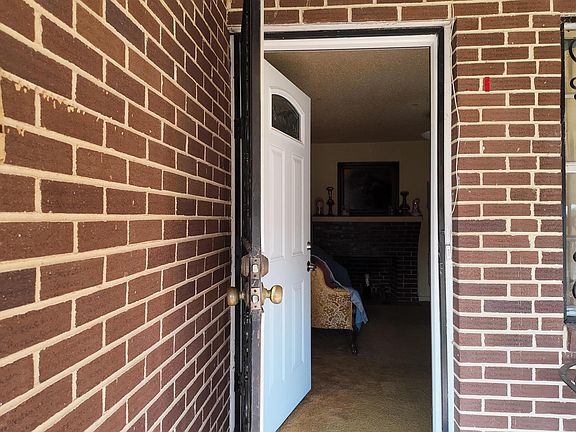 2nd image of 997 Percy Johnson Rd