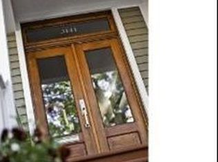 3141 N Clifton Ave, Chicago, IL 60657