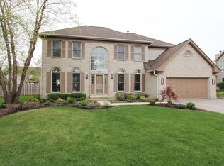 1601 Wakefield Ct, Mundelein, IL 60060