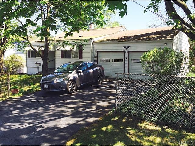 1st image of 1 Rosebud Dr