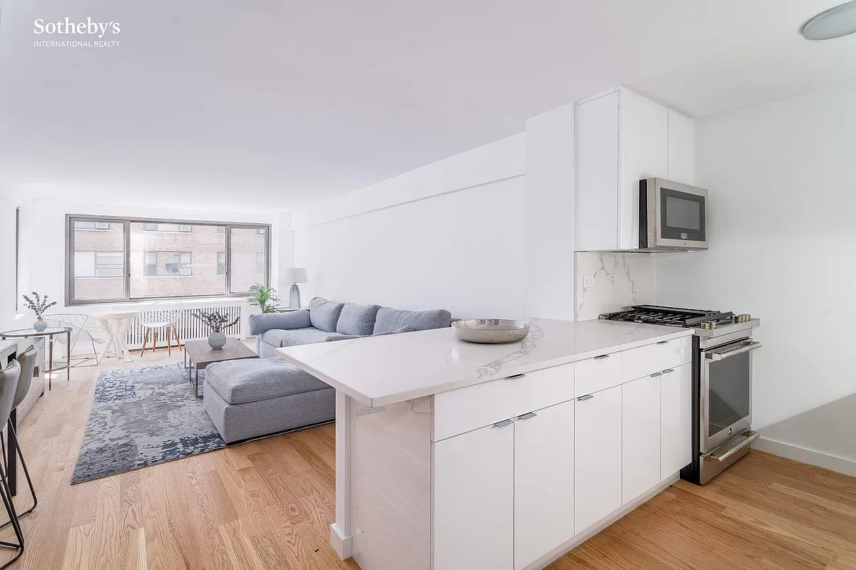 425 East 63rd St Unit W6G  