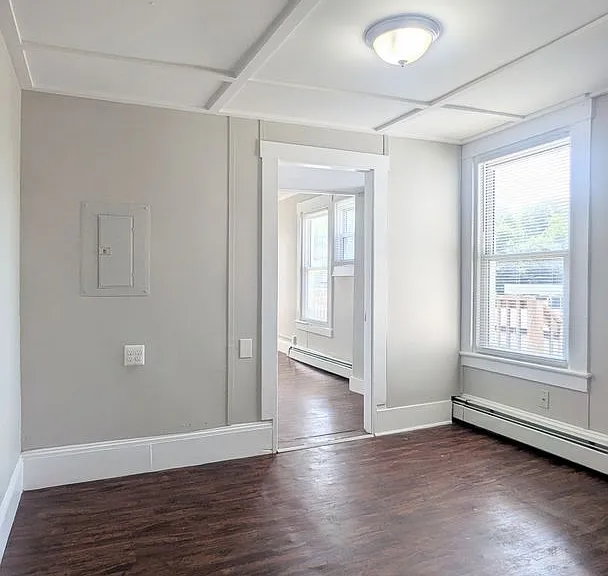 14 Cedar St — Photo 20