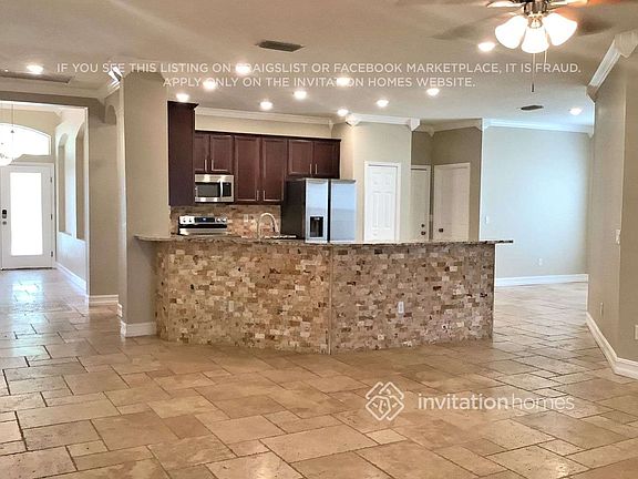 5th image of 1410 Emerald Hill Way