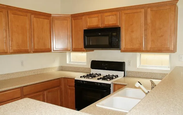 5010 Whispy Breeze Ave — Photo 18