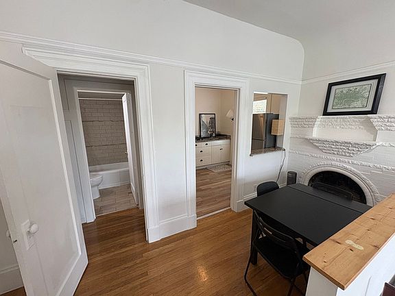 4th image of 1801 Milvia St #1