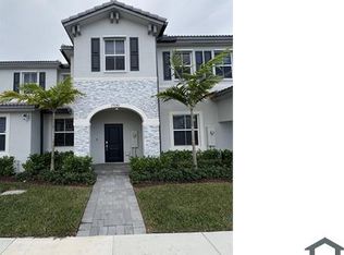 29240 SW 163rd Ct, Homestead, FL 33033